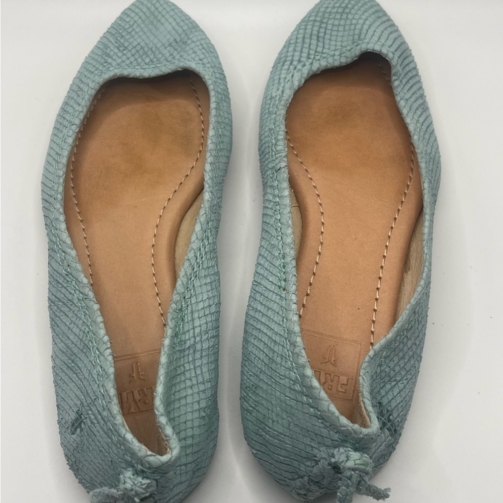 Frye & Co | Point toe flats | size 6.5​​ - Picture 4 of 11